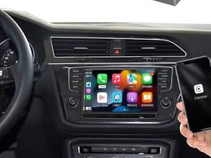 Wireless CarPlay and Android Auto retrofit